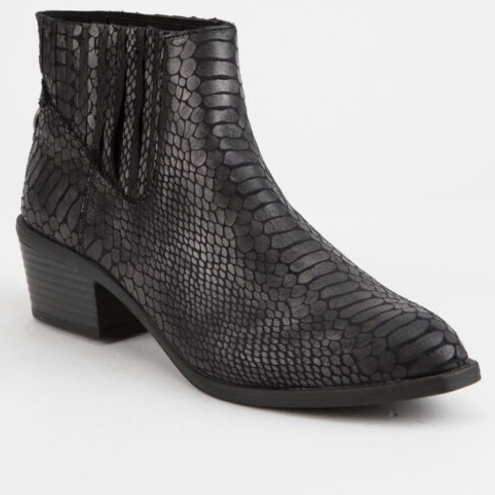 DV by Dolce Vita Black Stella Snake Booties